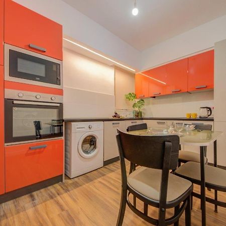 Stylish Apartment In St Julians 1 Min Away From The Sea Saint Julian's Екстериор снимка